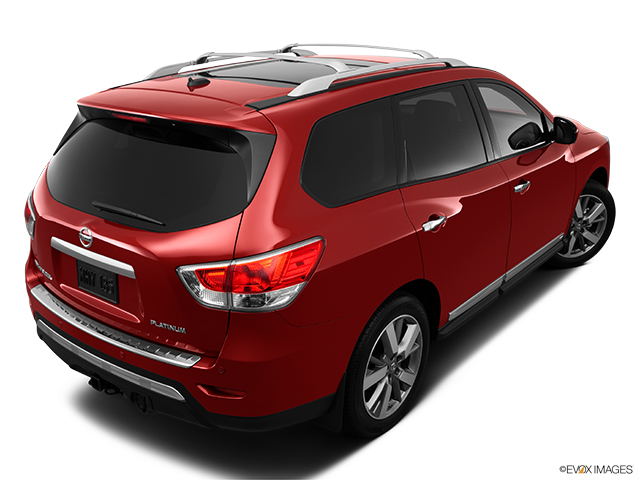2015 Nissan Pathfinder Platinum's photo