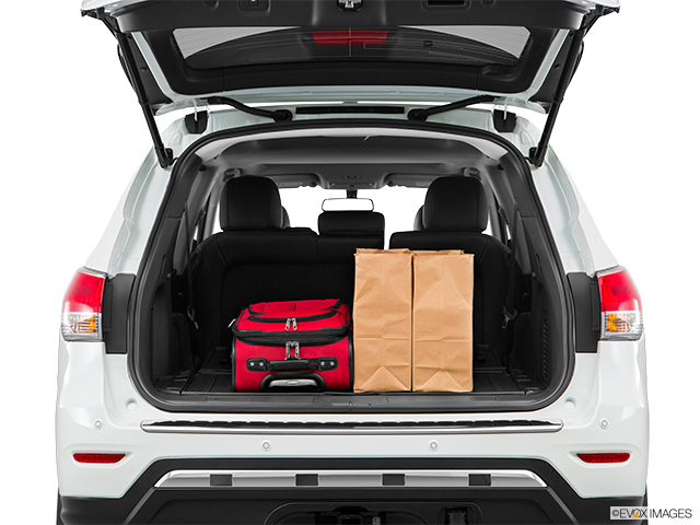 2016 Nissan Pathfinder SV