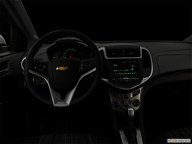 2020 Chevrolet Sonic Premier's photo