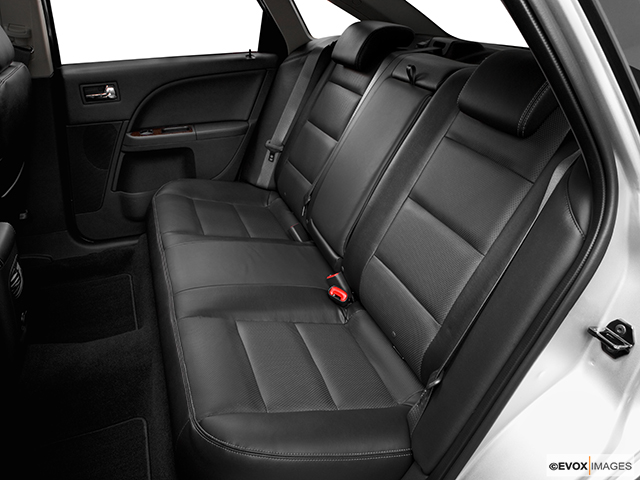 2008 Ford Taurus Limited's photo