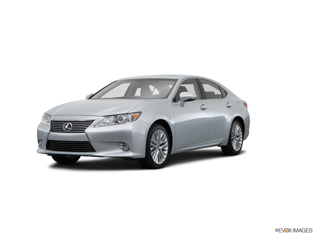 Representative 2015 Lexus ES, front three-quarter view